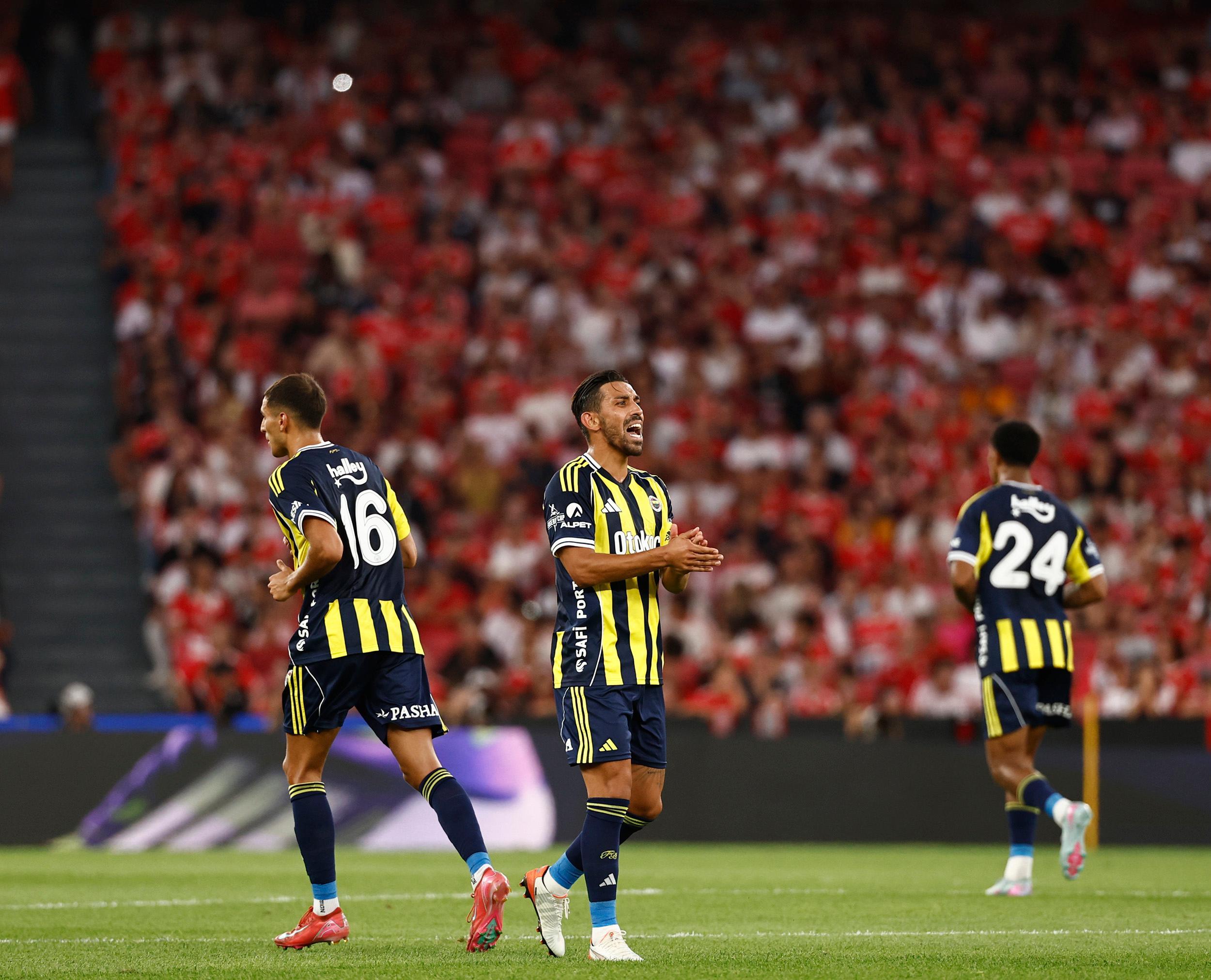 关于转折点葡萄牙体育回应争议；欧冠关键时刻攻防权衡；态度坚定；团队化学反应显著的信息